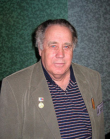 Крапивин, Владислав Петрович